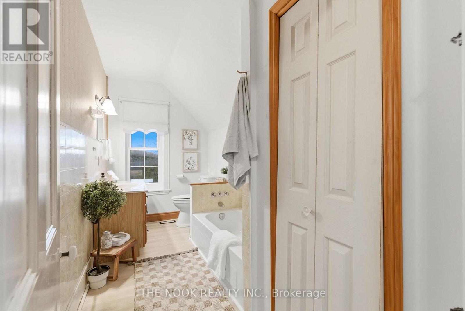 2132 County 10 Road, Cavan Monaghan (Cavan Twp), Ontario  L0A 1C0 - Photo 44 - X12564276