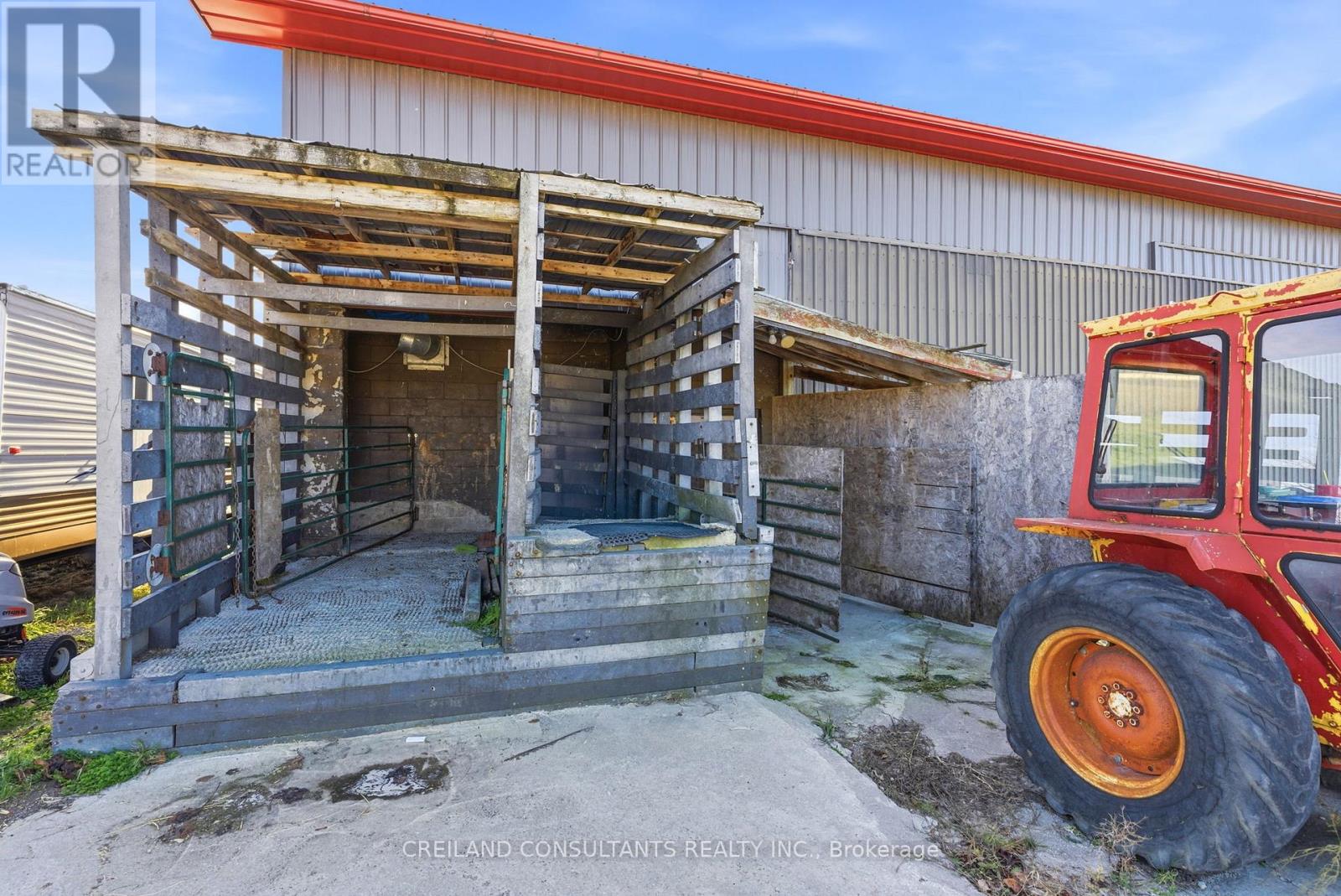 2133 Little Britain Road, Kawartha Lakes (Ops), Ontario  K9V 4R2 - Photo 41 - X12564040