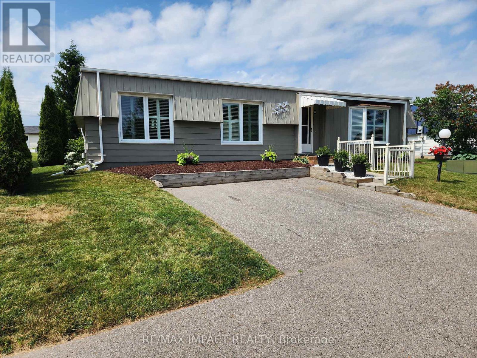 4 Champlain Court, Clarington (Newcastle), Ontario  L1B 1A5 - Photo 23 - E12564514