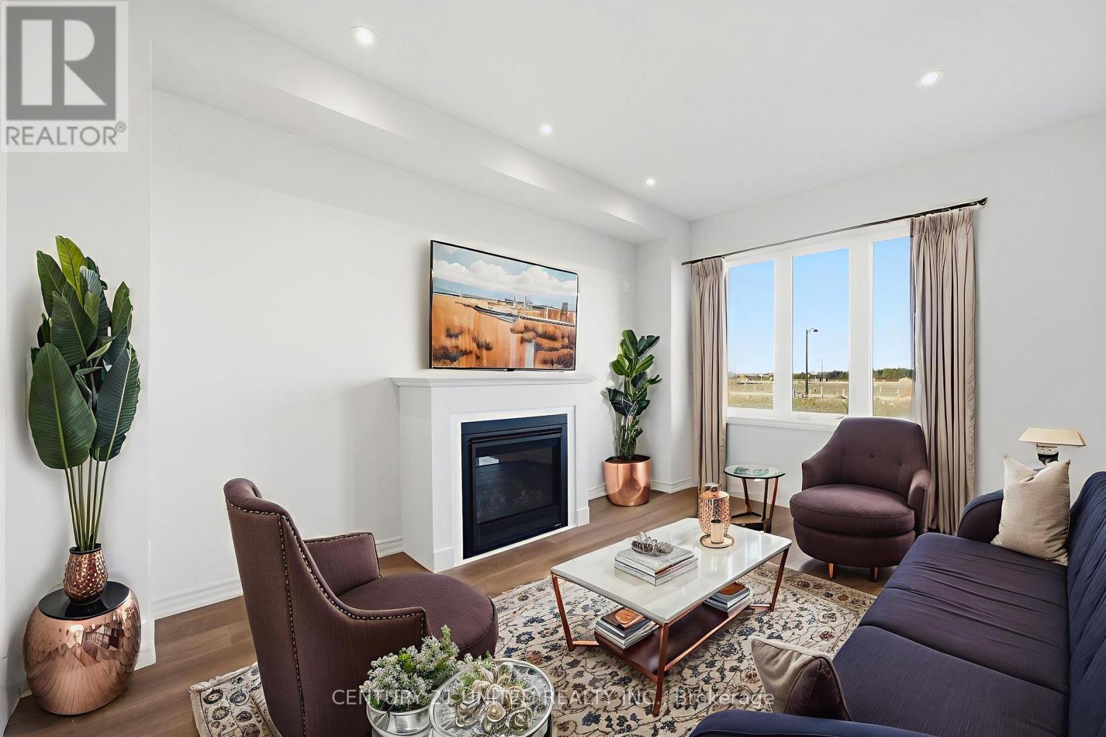 132 Sanderson Drive, Kawartha Lakes (Lindsay), Ontario  K9V 0S7 - Photo 12 - X12564488