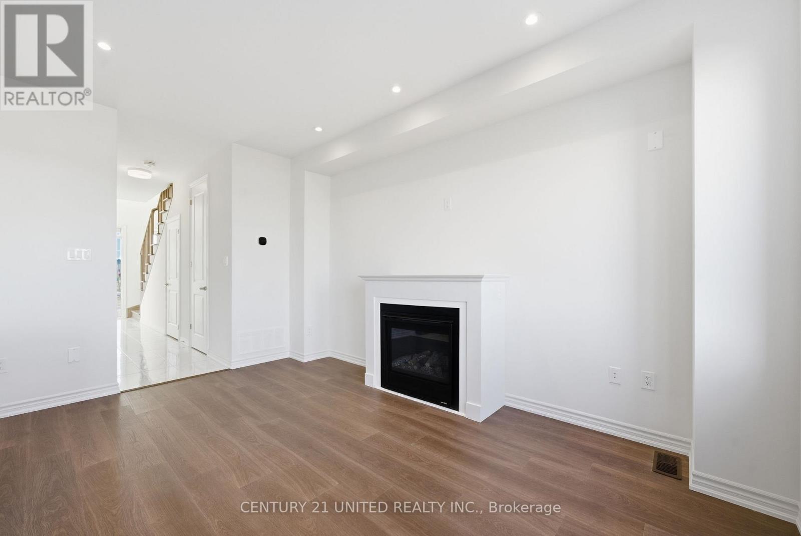 132 Sanderson Drive, Kawartha Lakes (Lindsay), Ontario  K9V 0S7 - Photo 13 - X12564488