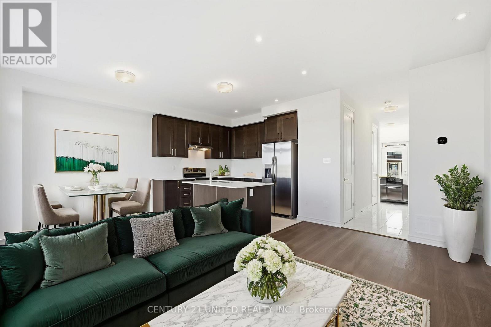 132 Sanderson Drive, Kawartha Lakes (Lindsay), Ontario  K9V 0S7 - Photo 15 - X12564488