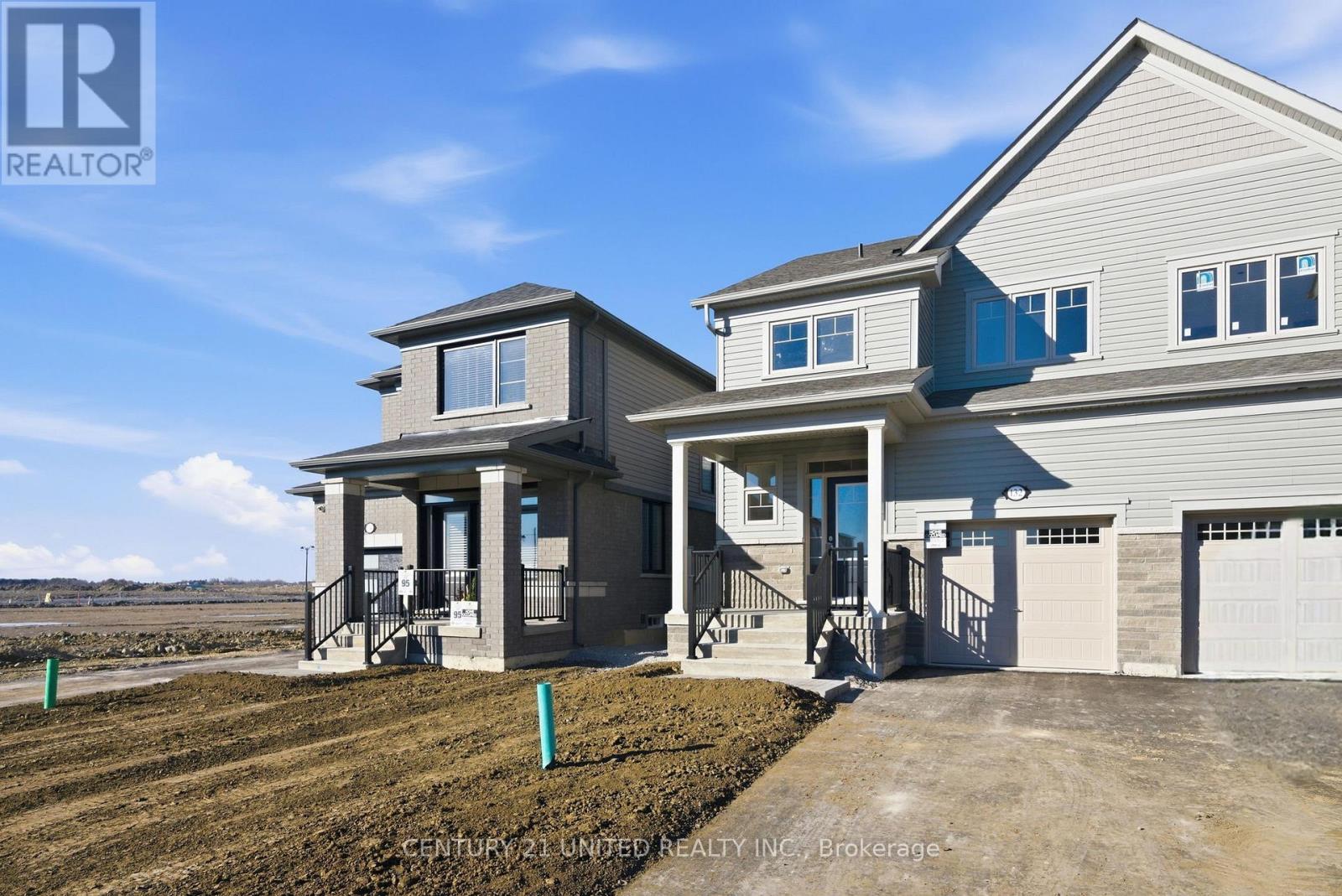 132 Sanderson Drive, Kawartha Lakes (Lindsay), Ontario  K9V 0S7 - Photo 2 - X12564488