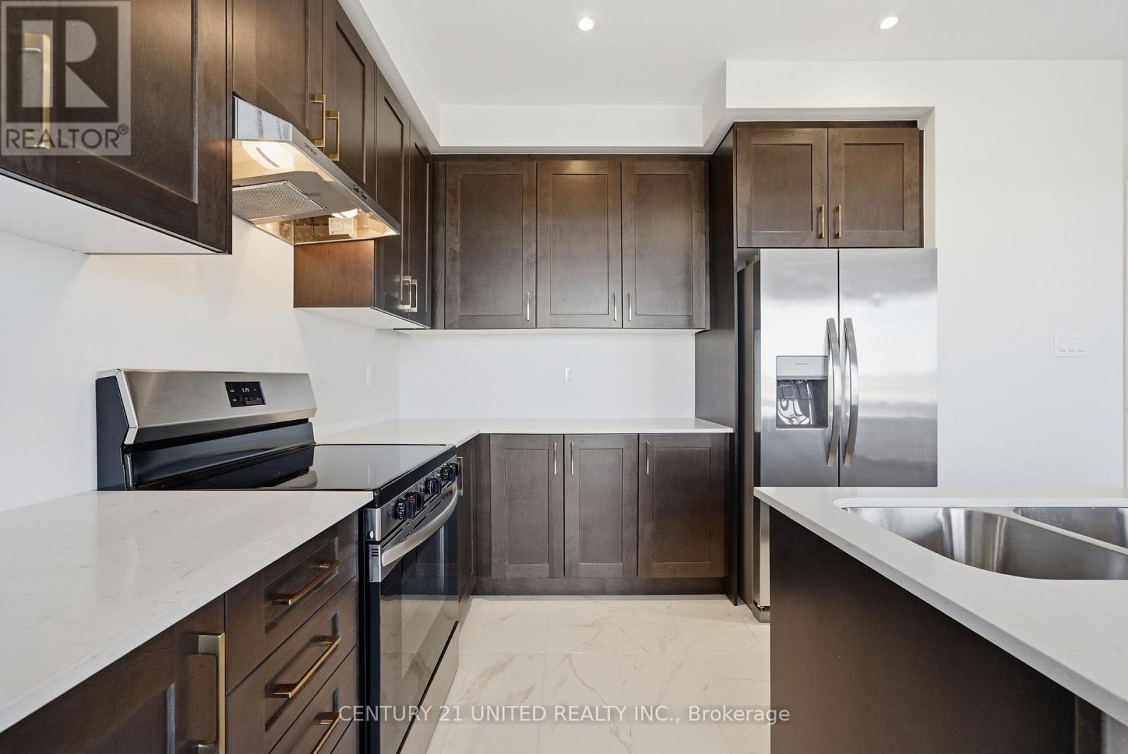 132 Sanderson Drive, Kawartha Lakes (Lindsay), Ontario  K9V 0S7 - Photo 20 - X12564488