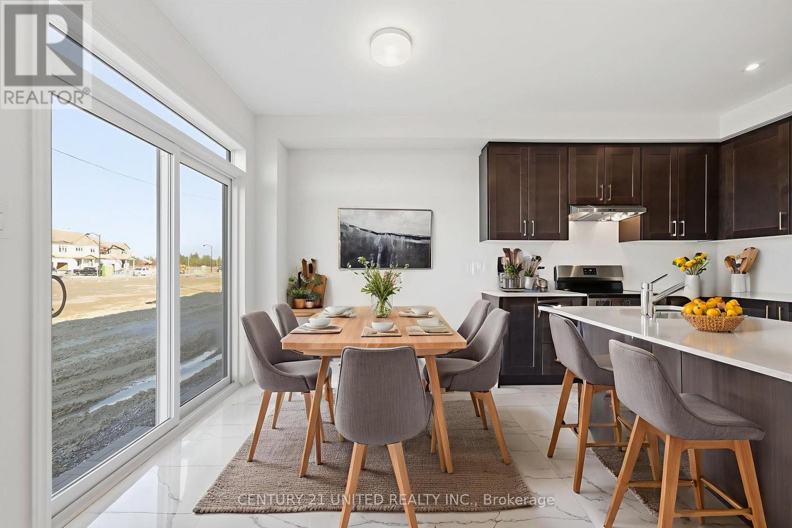 132 Sanderson Drive, Kawartha Lakes (Lindsay), Ontario  K9V 0S7 - Photo 25 - X12564488