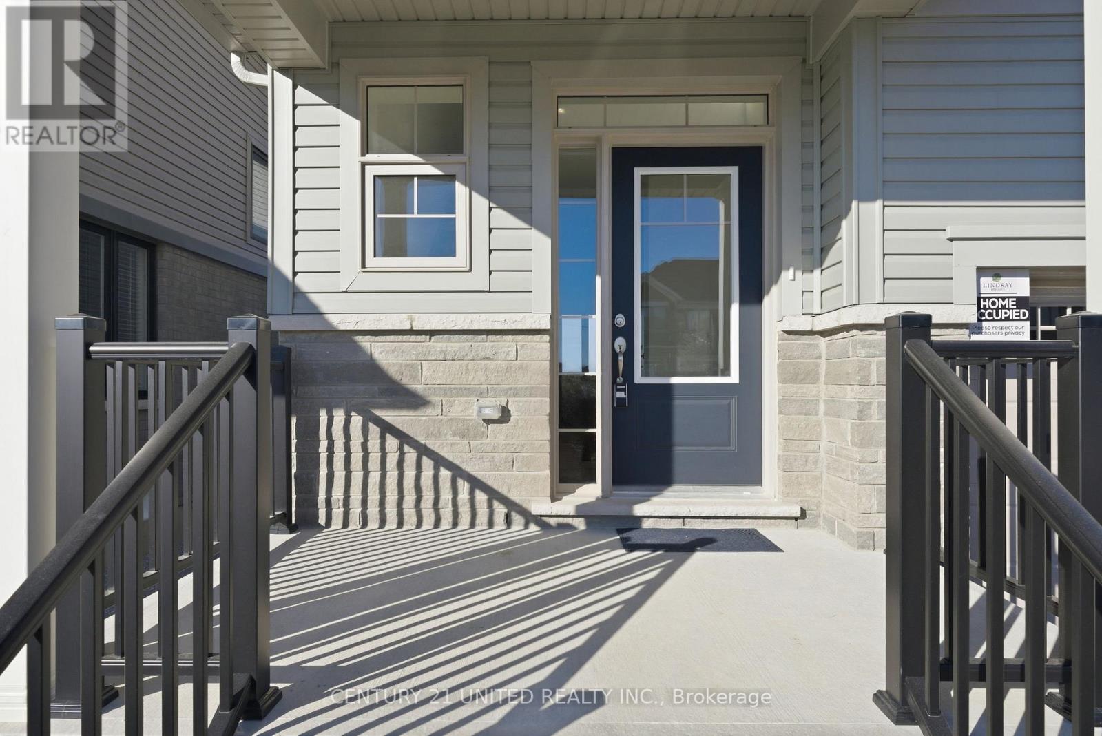 132 Sanderson Drive, Kawartha Lakes (Lindsay), Ontario  K9V 0S7 - Photo 3 - X12564488