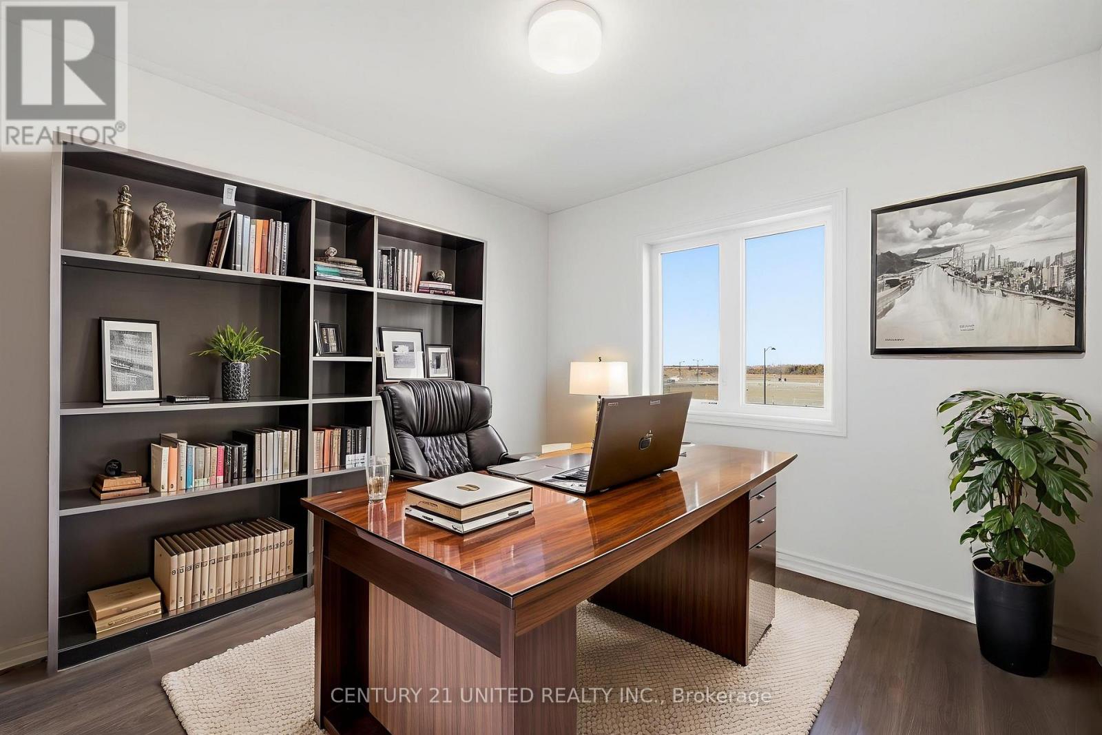 132 Sanderson Drive, Kawartha Lakes (Lindsay), Ontario  K9V 0S7 - Photo 41 - X12564488