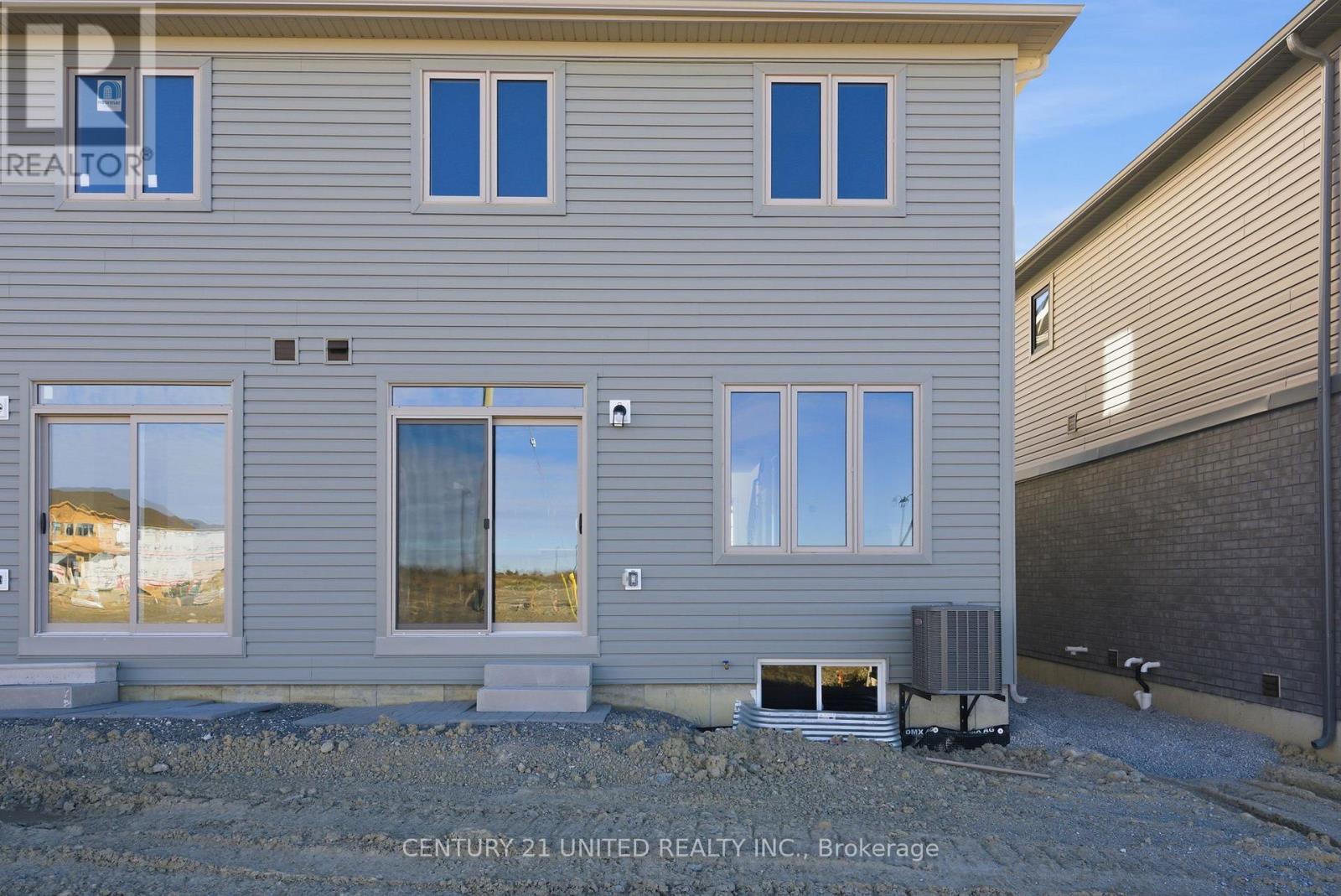 132 Sanderson Drive, Kawartha Lakes (Lindsay), Ontario  K9V 0S7 - Photo 49 - X12564488