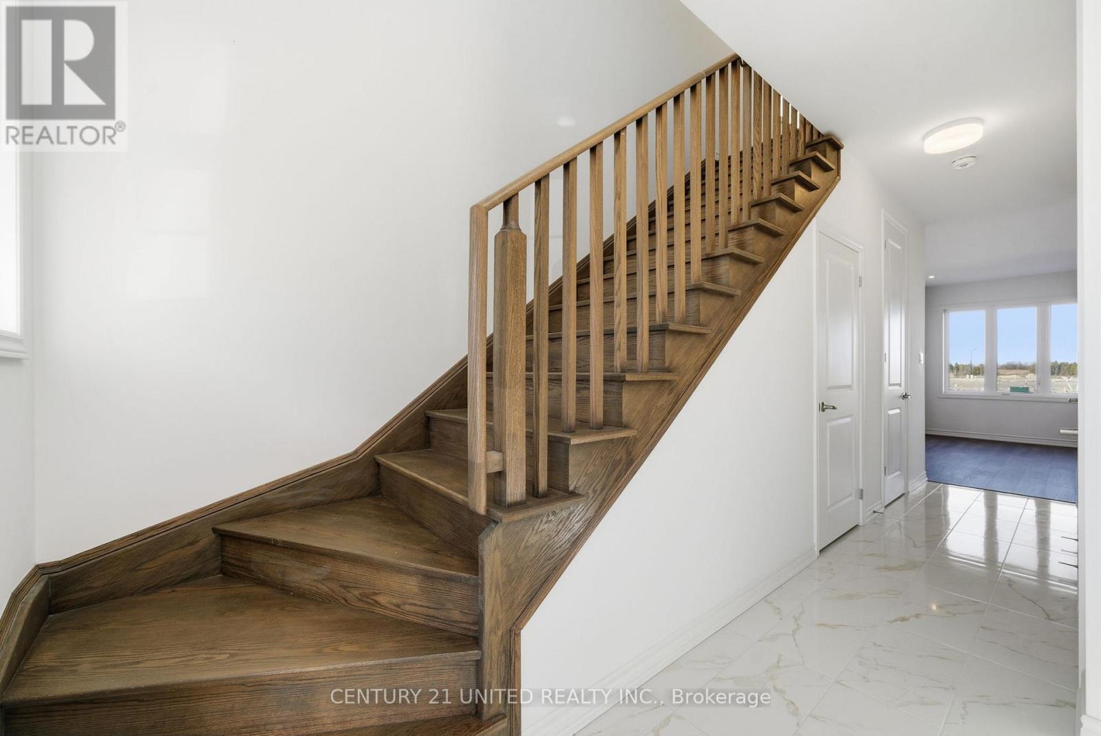 132 Sanderson Drive, Kawartha Lakes (Lindsay), Ontario  K9V 0S7 - Photo 7 - X12564488