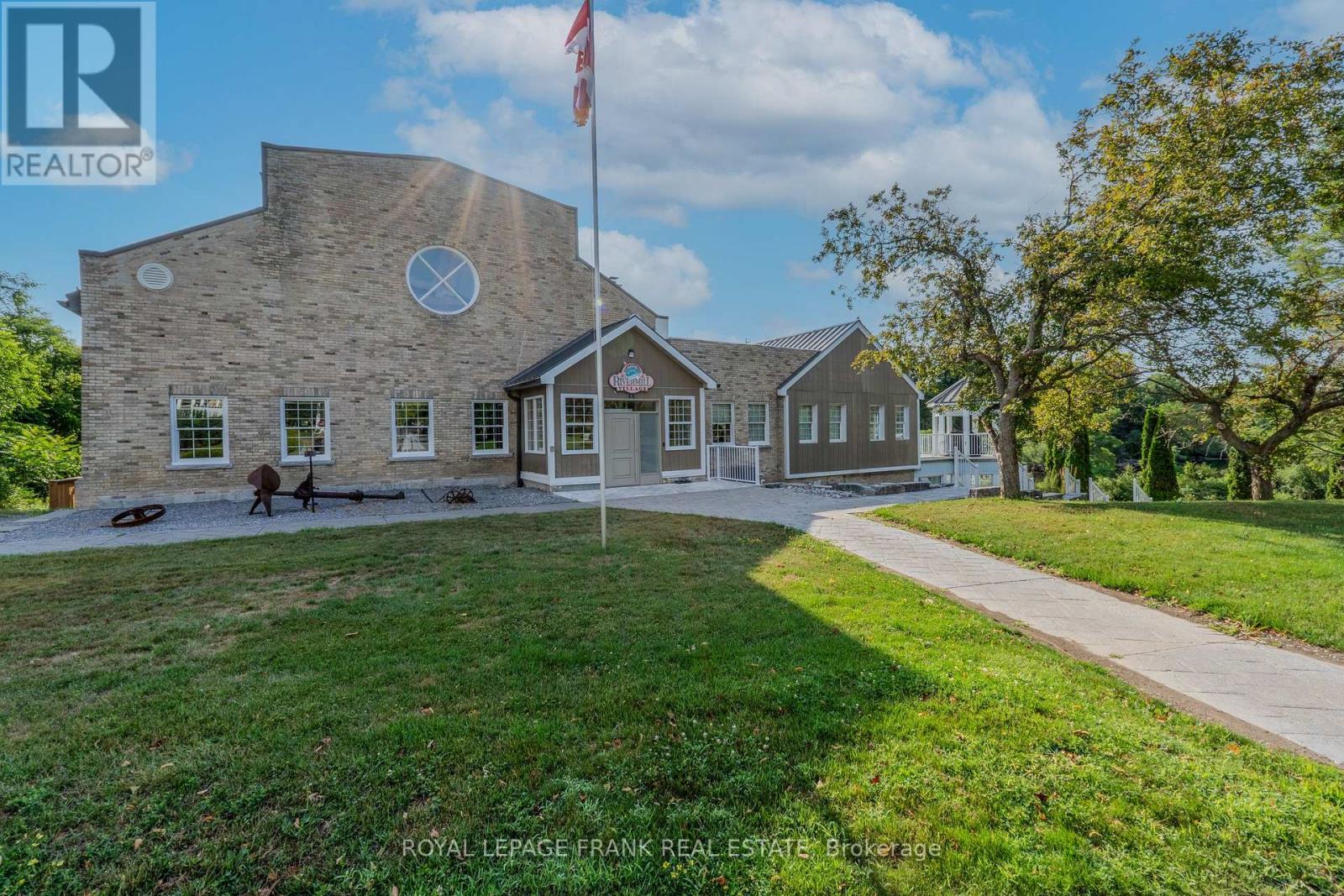 308 - 50 Rivermill Boulevard, Kawartha Lakes (Lindsay), Ontario  K9V 6C1 - Photo 33 - X12565346