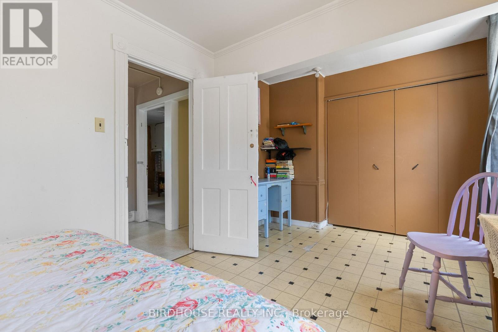 70 Ridout Street, Kawartha Lakes (Lindsay), Ontario  K9V 2B8 - Photo 16 - X12565910