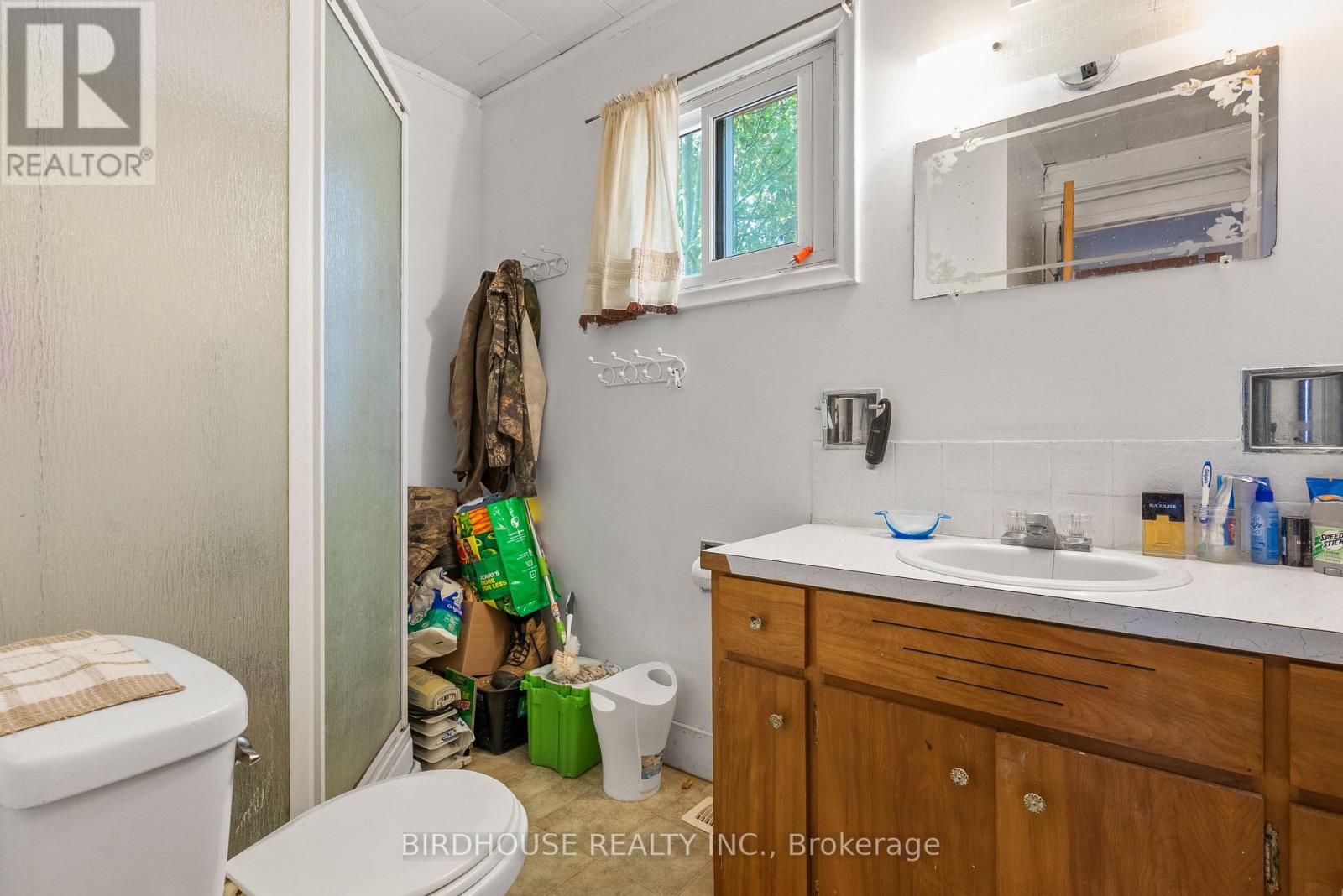 70 Ridout Street, Kawartha Lakes (Lindsay), Ontario  K9V 2B8 - Photo 33 - X12565910