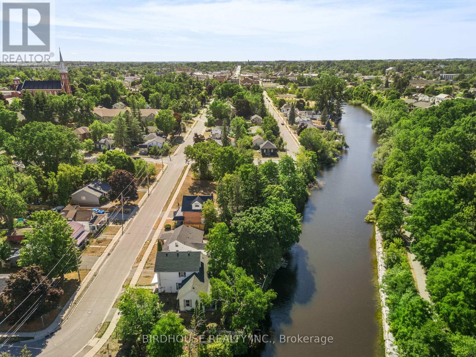 70 Ridout Street, Kawartha Lakes (Lindsay), Ontario  K9V 2B8 - Photo 41 - X12565910