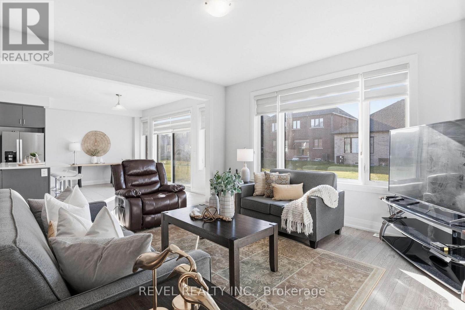 13 Corley Street, Kawartha Lakes (Lindsay), Ontario  K9V 6K2 - Photo 12 - X12566016