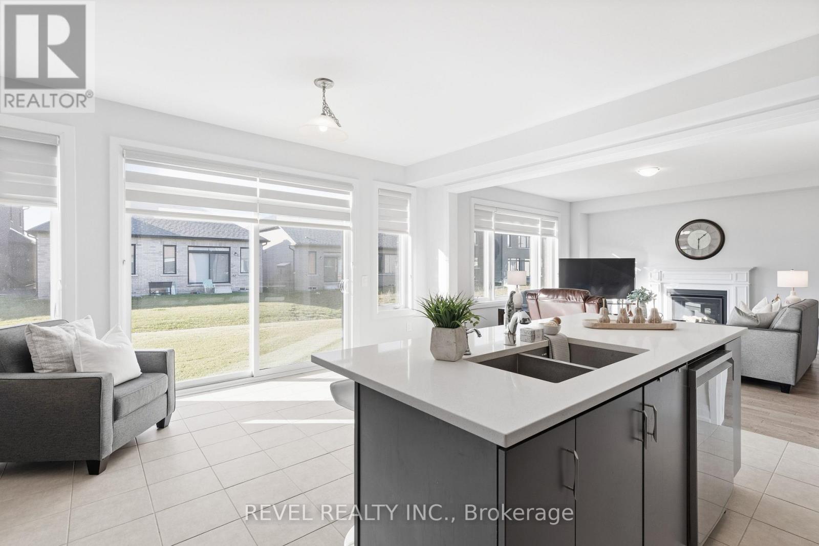 13 Corley Street, Kawartha Lakes (Lindsay), Ontario  K9V 6K2 - Photo 16 - X12566016