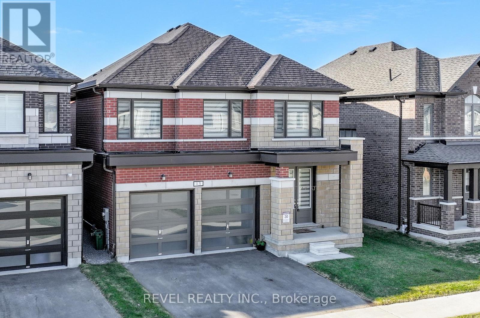 13 Corley Street, Kawartha Lakes (Lindsay), Ontario  K9V 6K2 - Photo 4 - X12566016