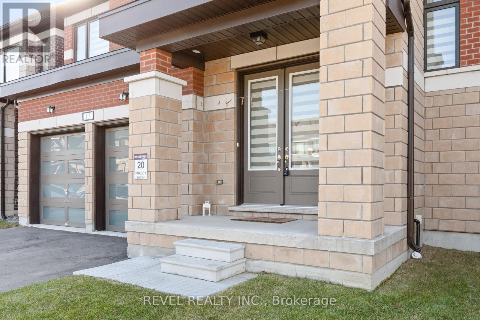 13 Corley Street, Kawartha Lakes (Lindsay), Ontario  K9V 6K2 - Photo 5 - X12566016