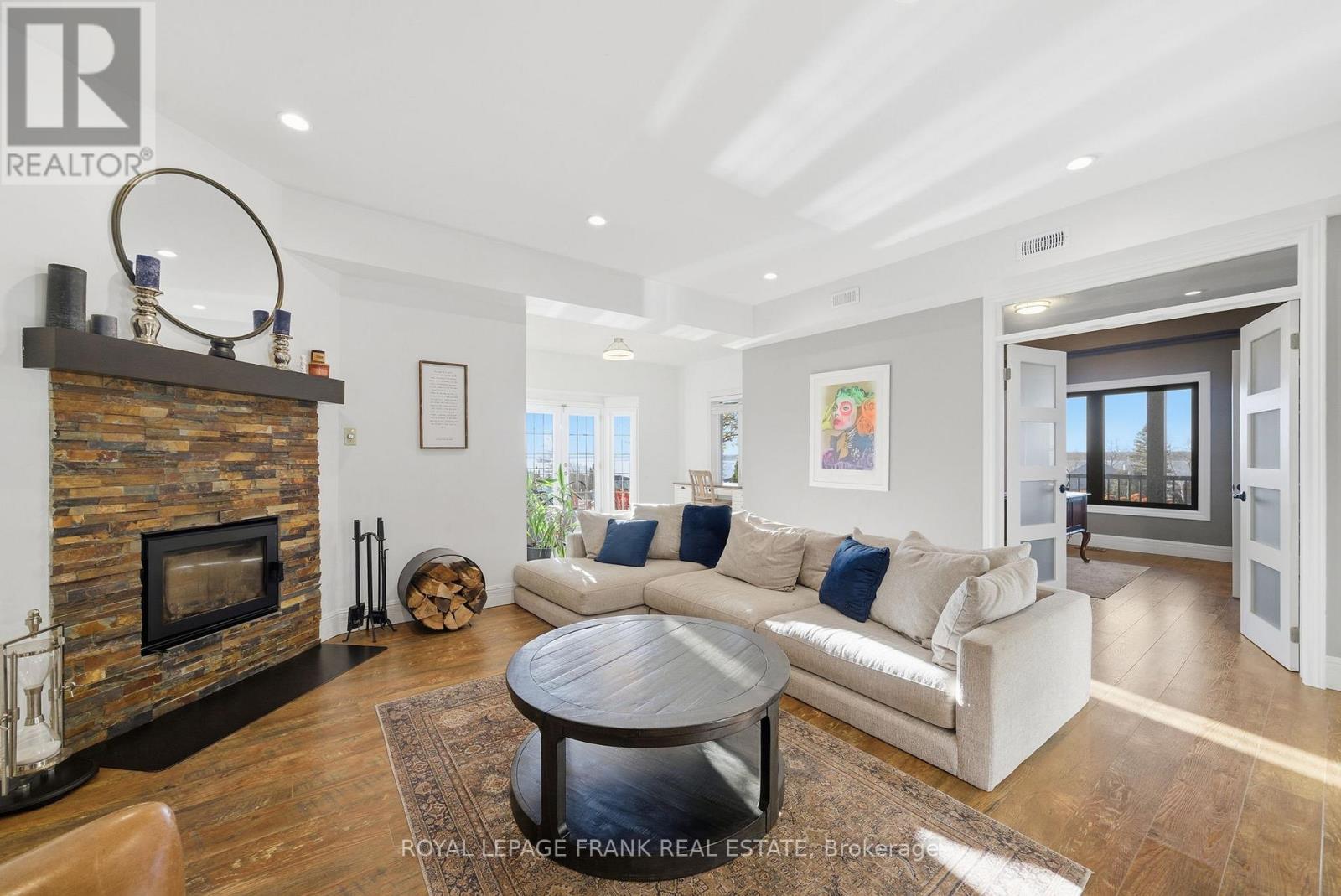 300 Snug Harbour Road, Kawartha Lakes (Fenelon), Ontario  K9V 4R6 - Photo 13 - X12566630