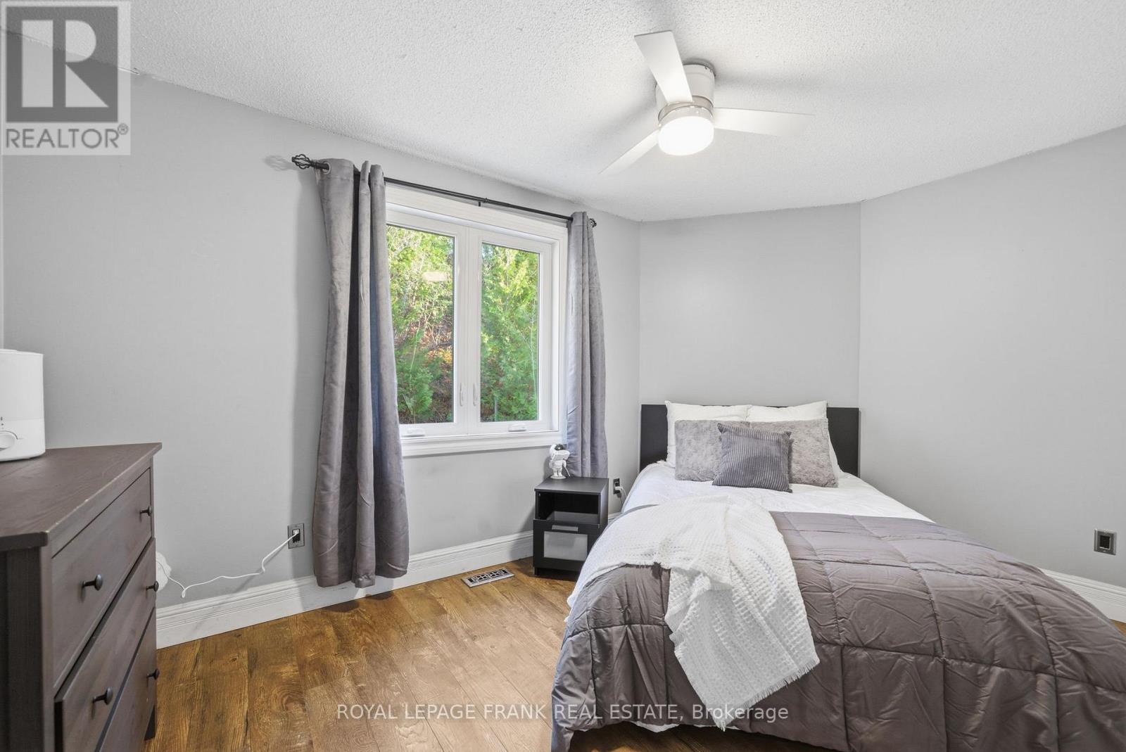 300 Snug Harbour Road, Kawartha Lakes (Fenelon), Ontario  K9V 4R6 - Photo 33 - X12566630