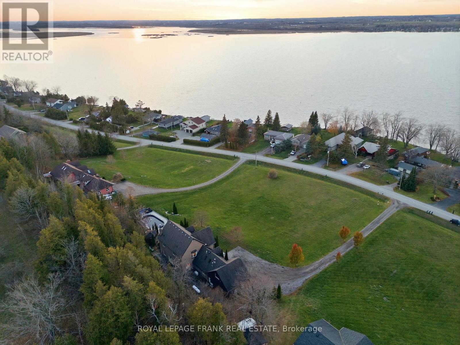 300 Snug Harbour Road, Kawartha Lakes (Fenelon), Ontario  K9V 4R6 - Photo 4 - X12566630