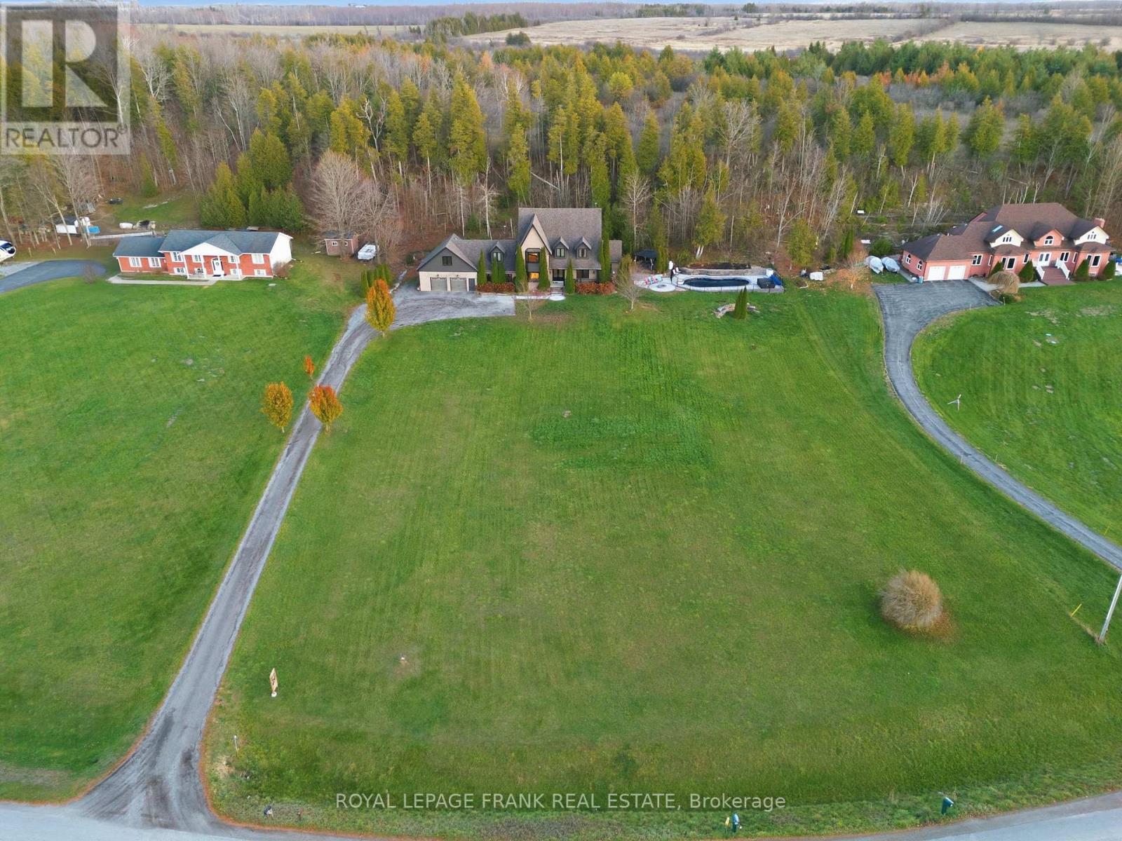 300 Snug Harbour Road, Kawartha Lakes (Fenelon), Ontario  K9V 4R6 - Photo 5 - X12566630