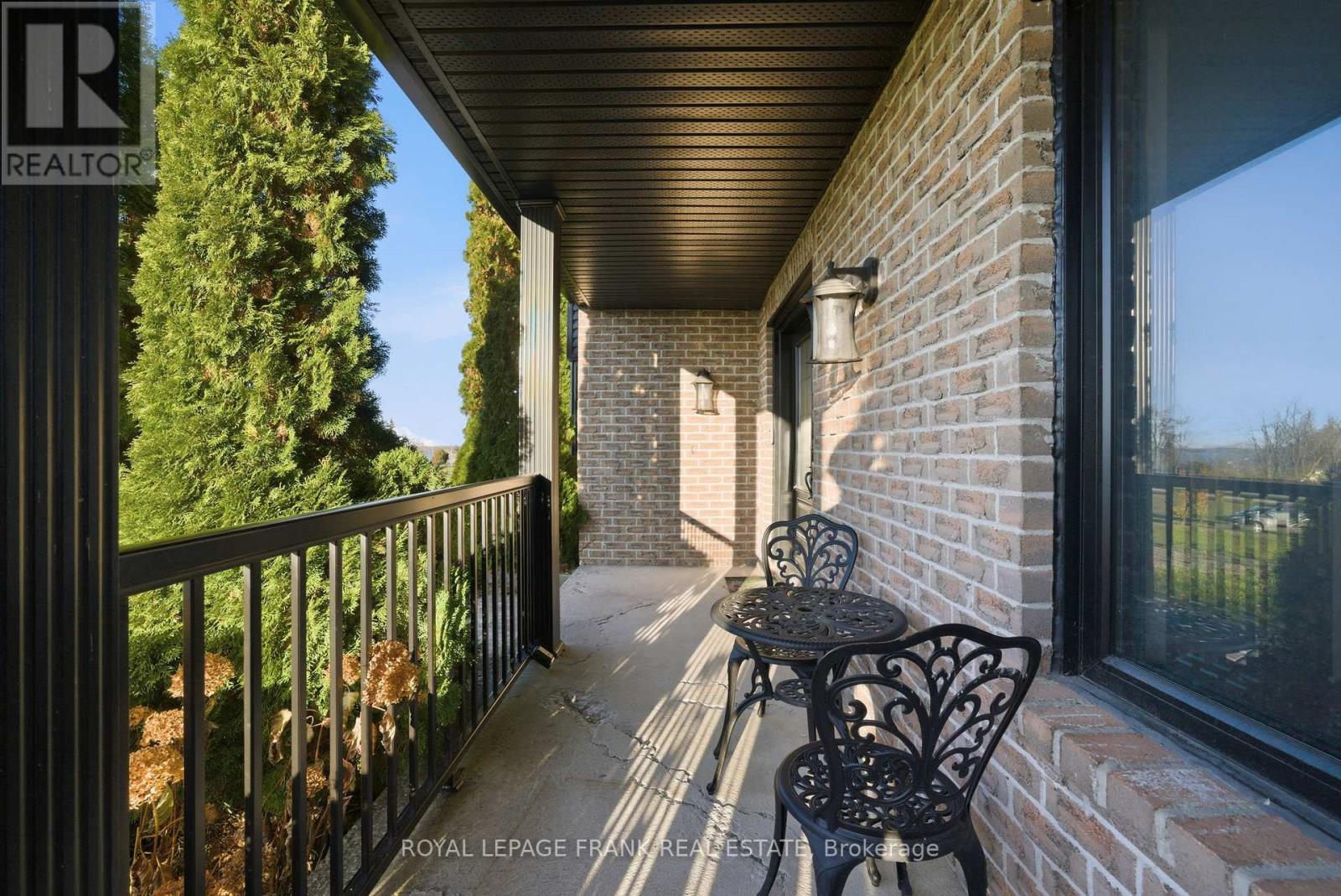 300 Snug Harbour Road, Kawartha Lakes (Fenelon), Ontario  K9V 4R6 - Photo 7 - X12566630