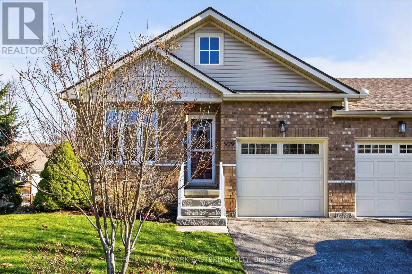 #1 - 929 Wentworth Street, Peterborough (Otonabee Ward 1), Ontario  K9J 8R7 - Photo 1 - X12567010