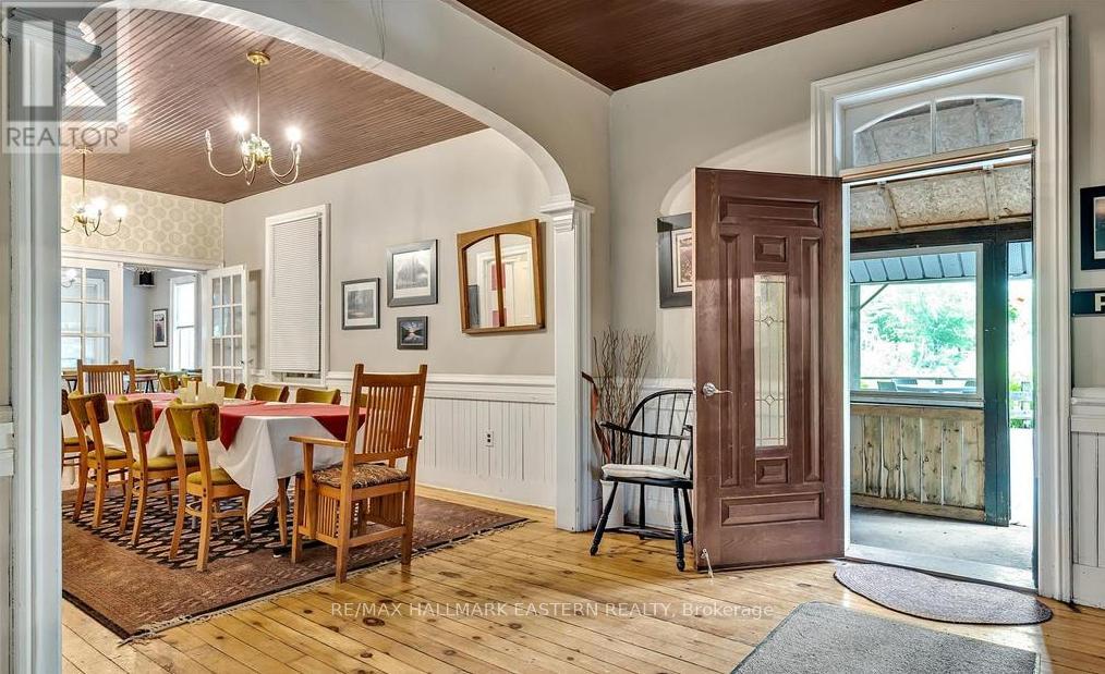 2057 Old Highway 28, Douro-Dummer, Ontario  K0L 3G0 - Photo 13 - X12567092