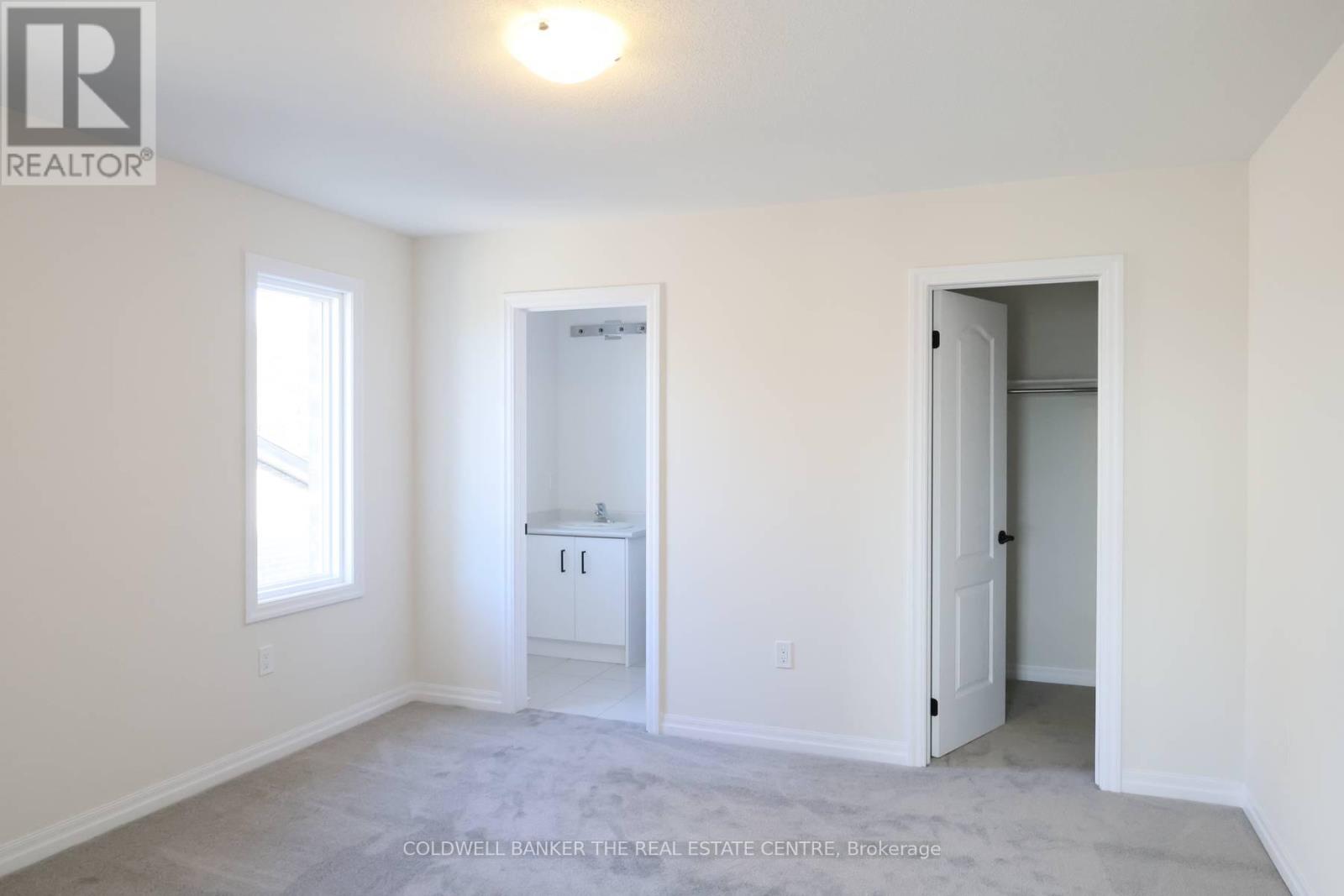 6 Fisher Road, Kawartha Lakes (Lindsay), Ontario  K9V 0P9 - Photo 39 - X12566954