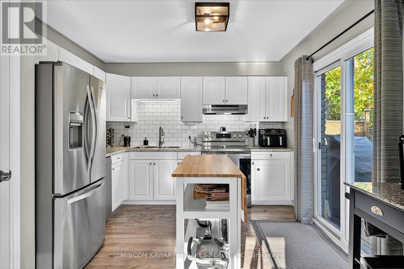 105 Haden Avenue, Peterborough (Northcrest Ward 5), Ontario  K9H 7P7 - Photo 15 - X12567694