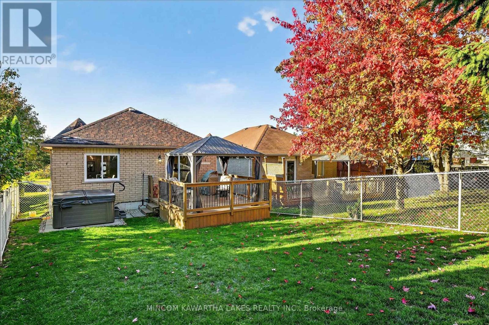 105 Haden Avenue, Peterborough (Northcrest Ward 5), Ontario  K9H 7P7 - Photo 28 - X12567694