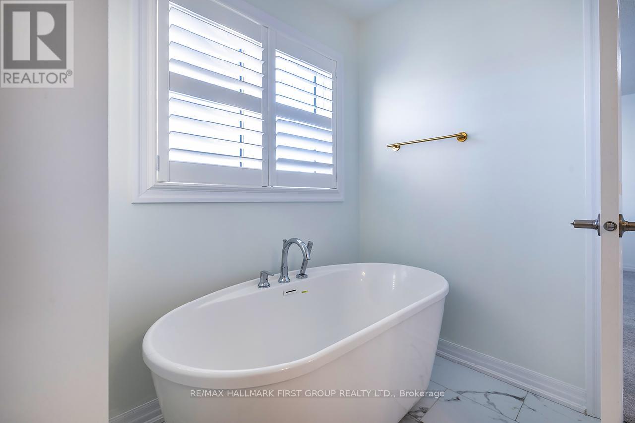 183 Flood Avenue, Clarington (Newcastle), Ontario  L1B 0W5 - Photo 19 - E12567836