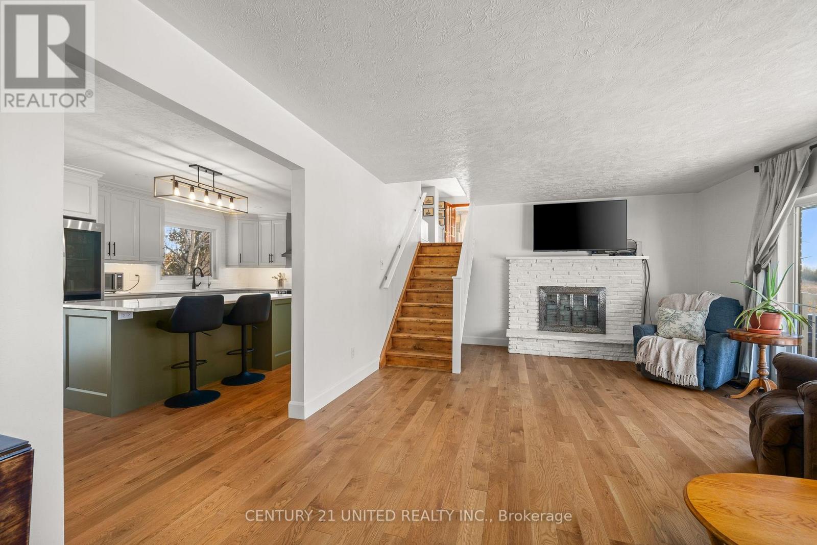 2425 Preston Road, Cavan Monaghan (Cavan-Monaghan), Ontario  L0A 1C0 - Photo 13 - X12568190