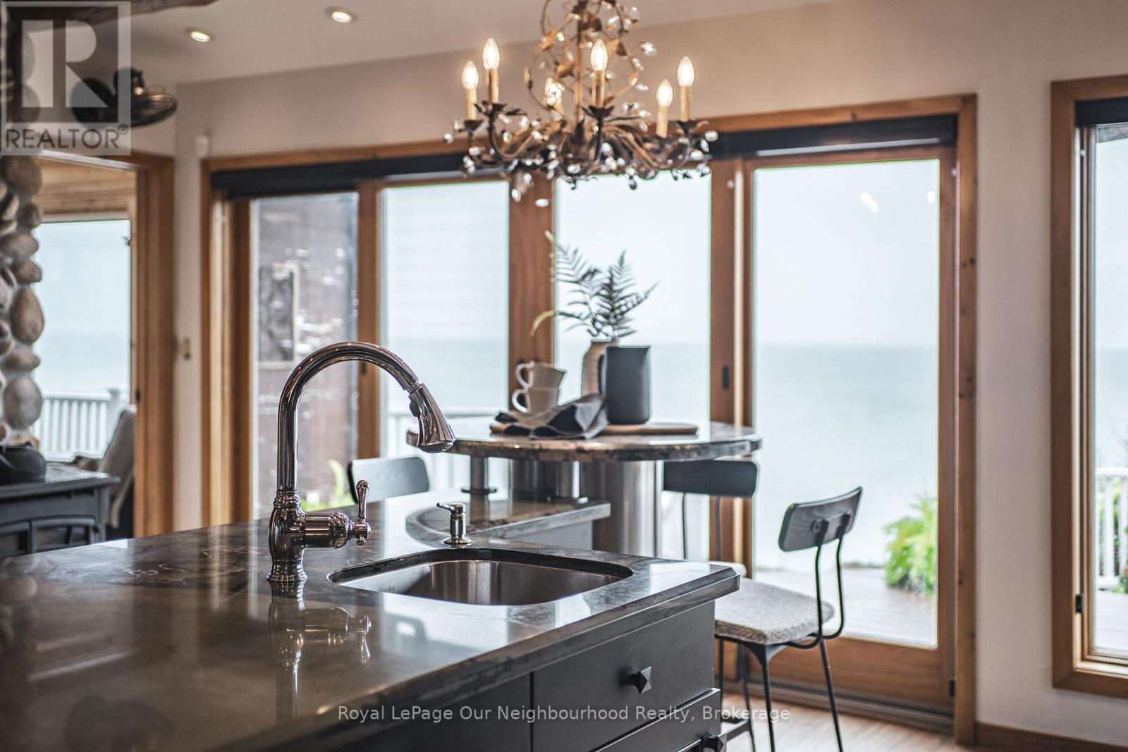 3741 Lakeshore Road E, Clarington, Ontario  L1B 1L9 - Photo 22 - E12568850