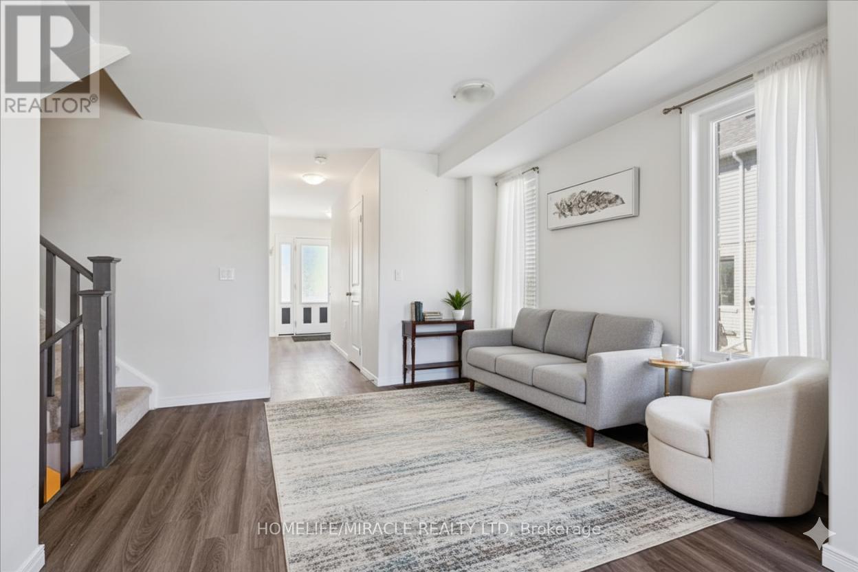 1614 Hetherington Drive, Peterborough (Northcrest Ward 5), Ontario  K9L 1Y7 - Photo 11 - X12570266