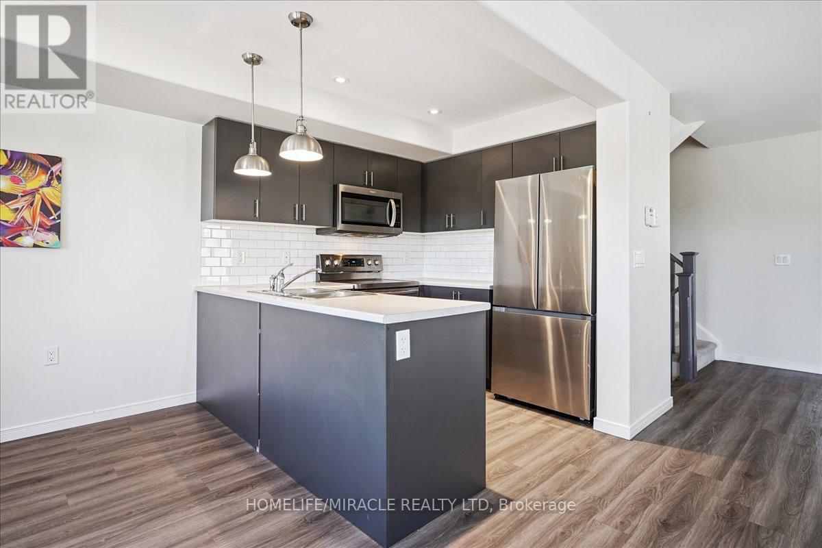 1614 Hetherington Drive, Peterborough (Northcrest Ward 5), Ontario  K9L 1Y7 - Photo 19 - X12570266