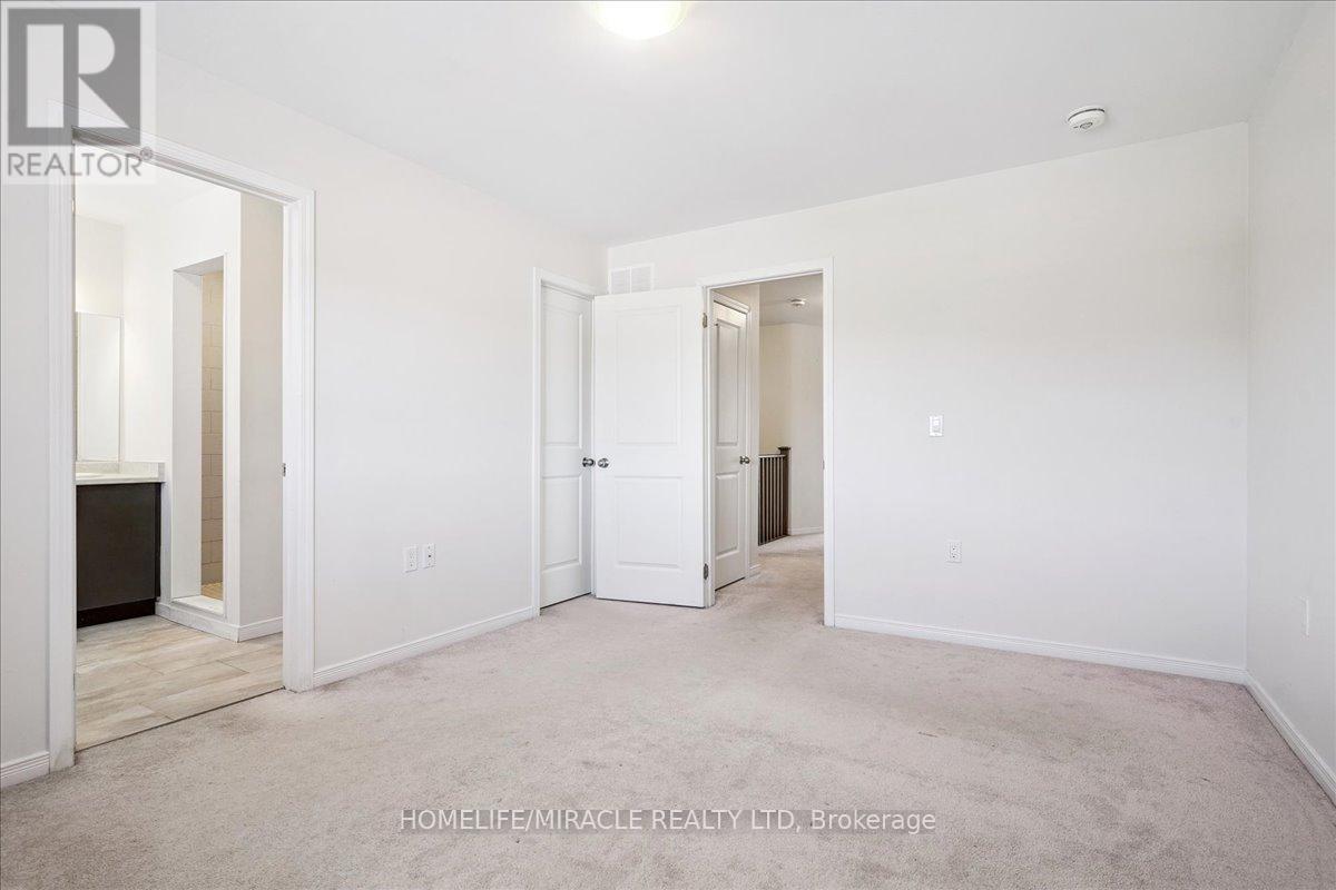 1614 Hetherington Drive, Peterborough (Northcrest Ward 5), Ontario  K9L 1Y7 - Photo 27 - X12570266