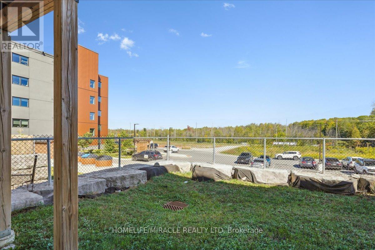 1614 Hetherington Drive, Peterborough (Northcrest Ward 5), Ontario  K9L 1Y7 - Photo 44 - X12570266