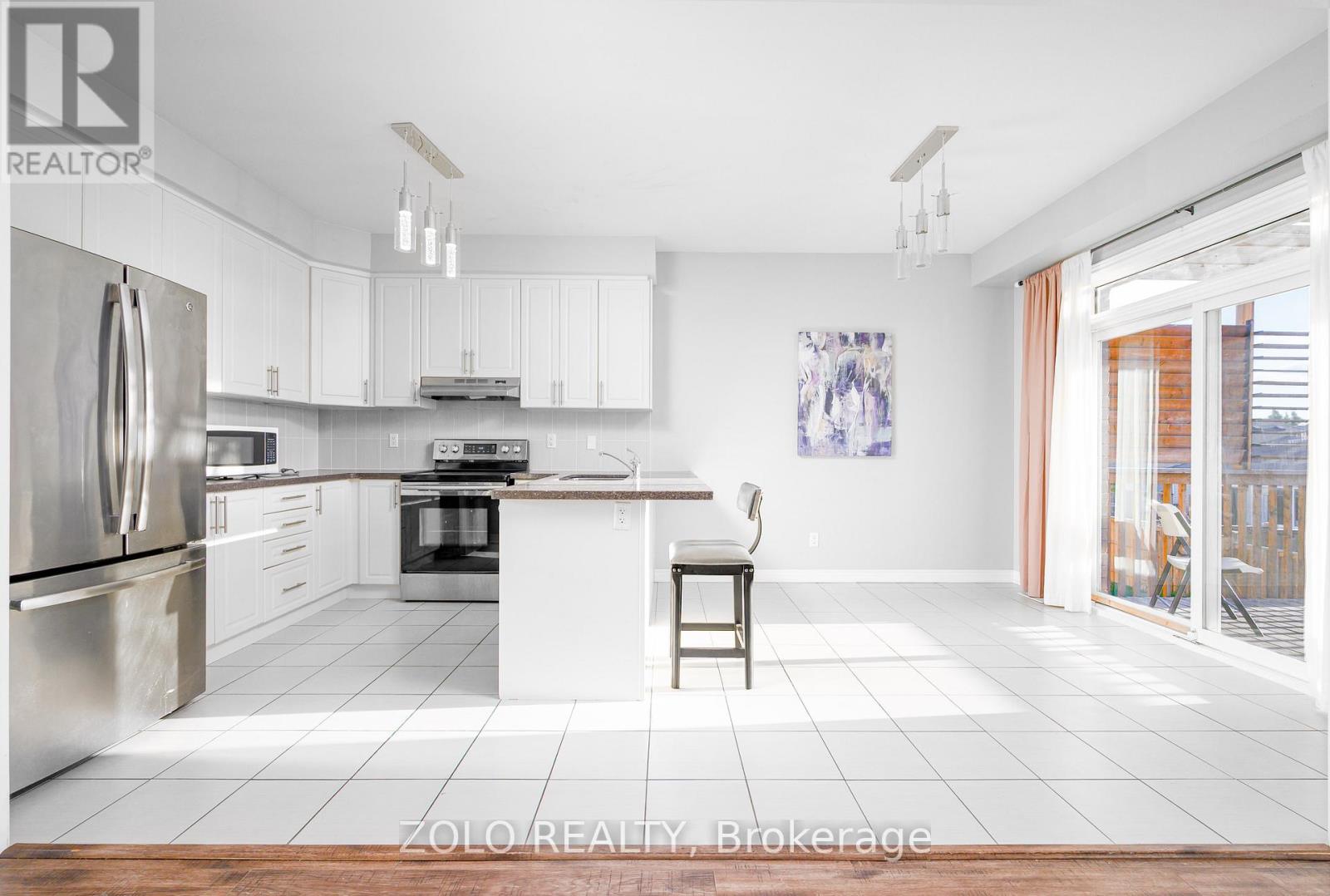 417 Florence Drive, Peterborough (Monaghan Ward 2), Ontario  K9J 0H7 - Photo 16 - X12570418