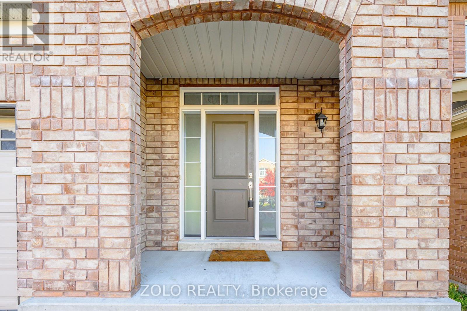 417 Florence Drive, Peterborough (Monaghan Ward 2), Ontario  K9J 0H7 - Photo 3 - X12570418