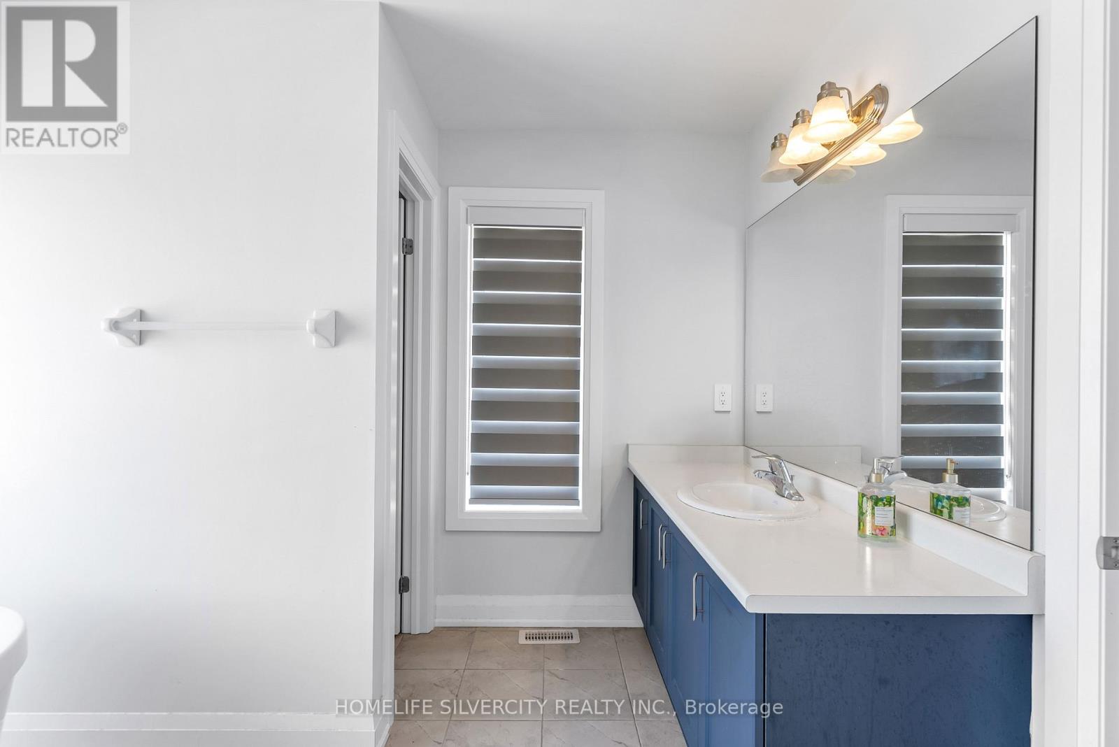 34 Mckay Avenue, Kawartha Lakes (Lindsay), Ontario  K9V 0R2 - Photo 31 - X12570434