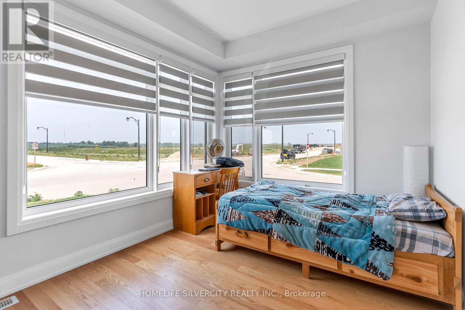 34 Mckay Avenue, Kawartha Lakes (Lindsay), Ontario  K9V 0R2 - Photo 8 - X12570434