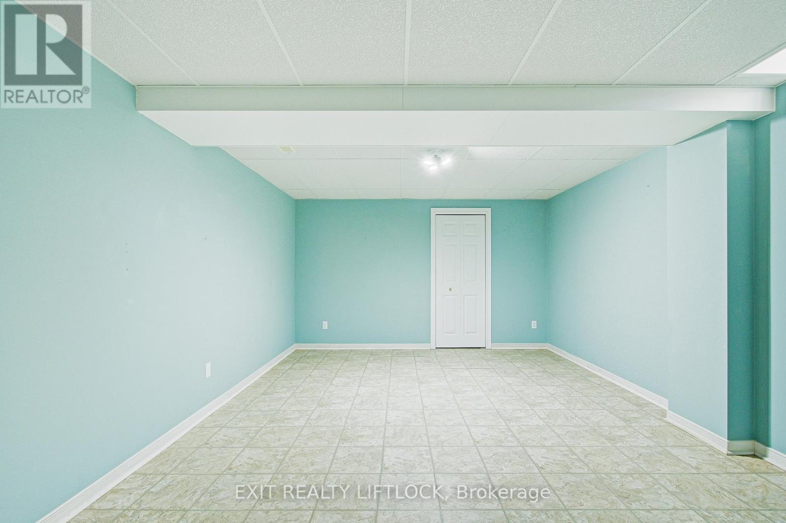 569 Garbutt Terrace, Peterborough (Northcrest Ward 5), Ontario  K9H 7S9 - Photo 24 - X12570890