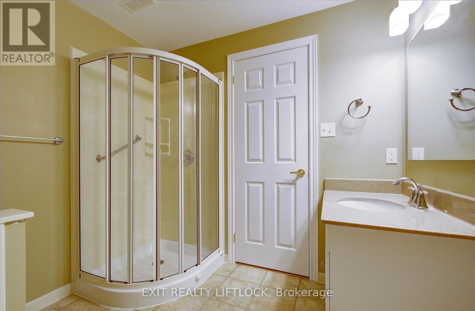 569 Garbutt Terrace, Peterborough (Northcrest Ward 5), Ontario  K9H 7S9 - Photo 26 - X12570890