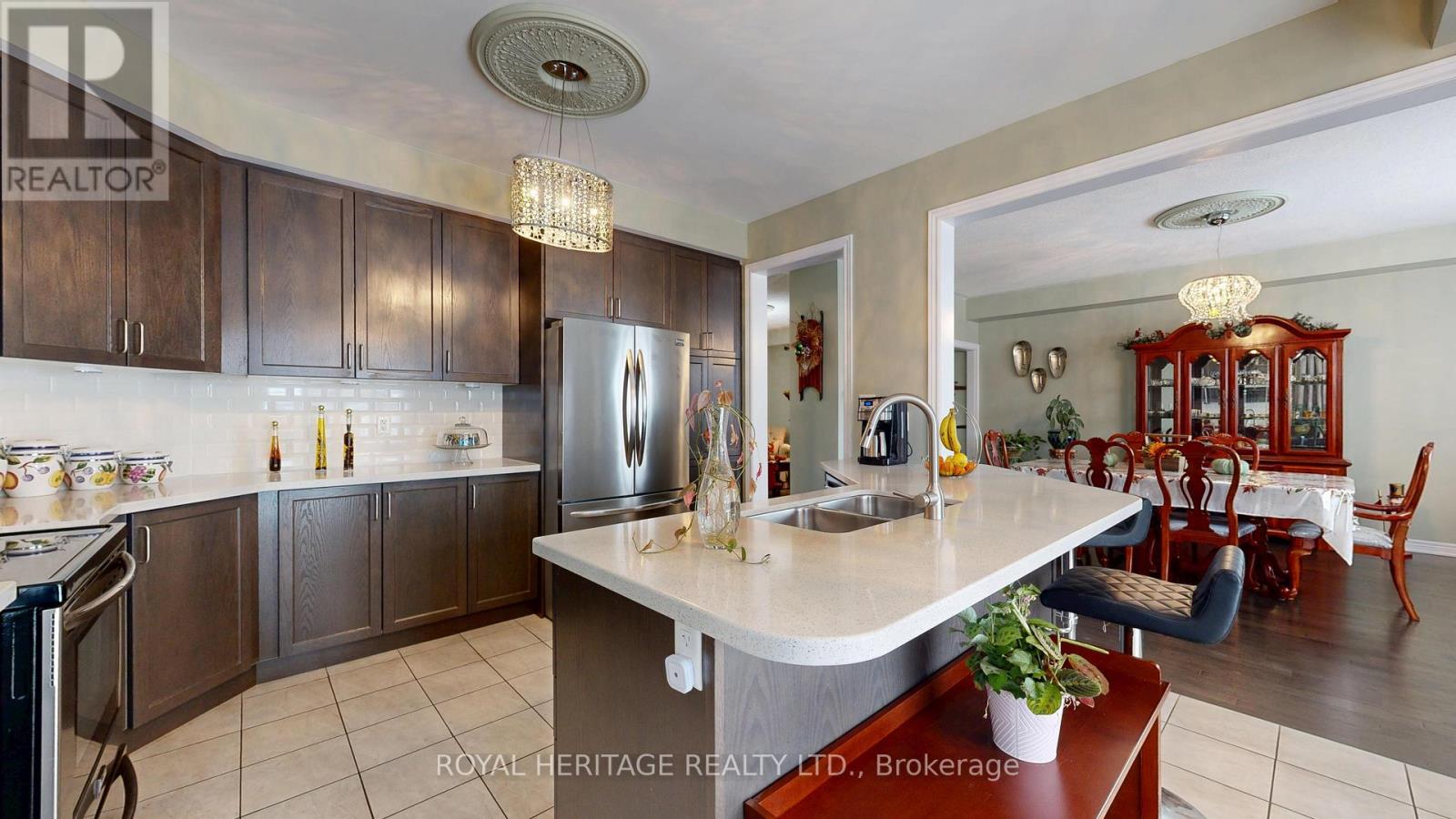 976 Avery Avenue, Peterborough (Monaghan Ward 2), Ontario  K9J 0G9 - Photo 15 - X12570898