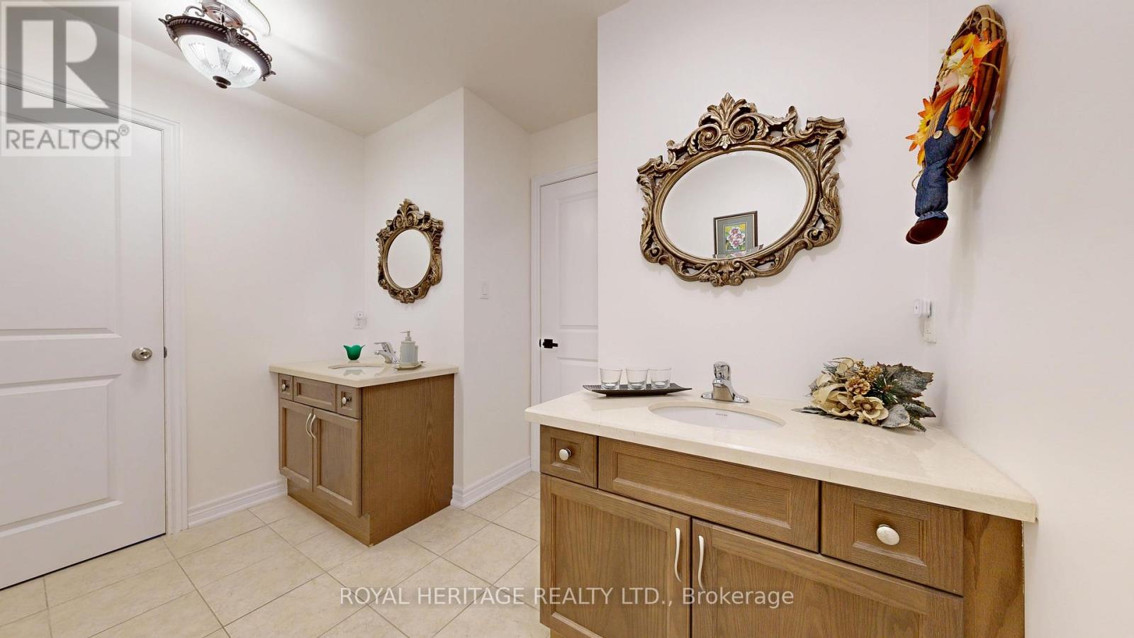 976 Avery Avenue, Peterborough (Monaghan Ward 2), Ontario  K9J 0G9 - Photo 26 - X12570898