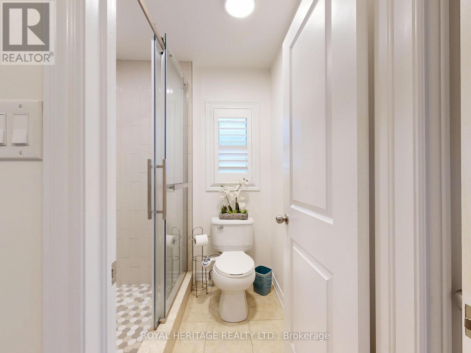 976 Avery Avenue, Peterborough (Monaghan Ward 2), Ontario  K9J 0G9 - Photo 27 - X12570898