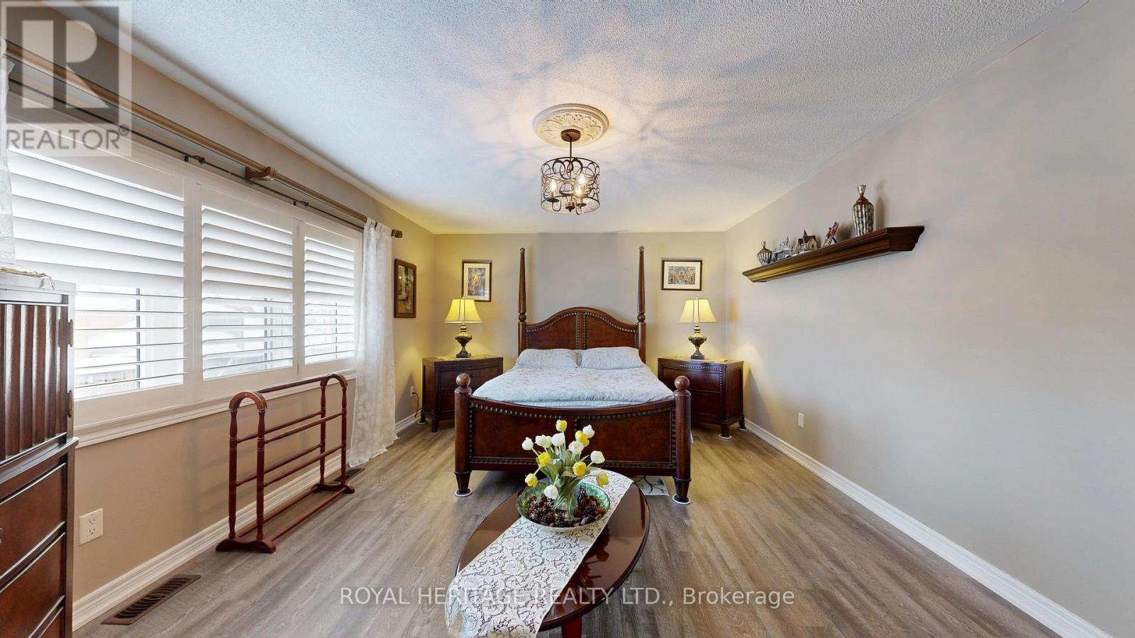 976 Avery Avenue, Peterborough (Monaghan Ward 2), Ontario  K9J 0G9 - Photo 30 - X12570898