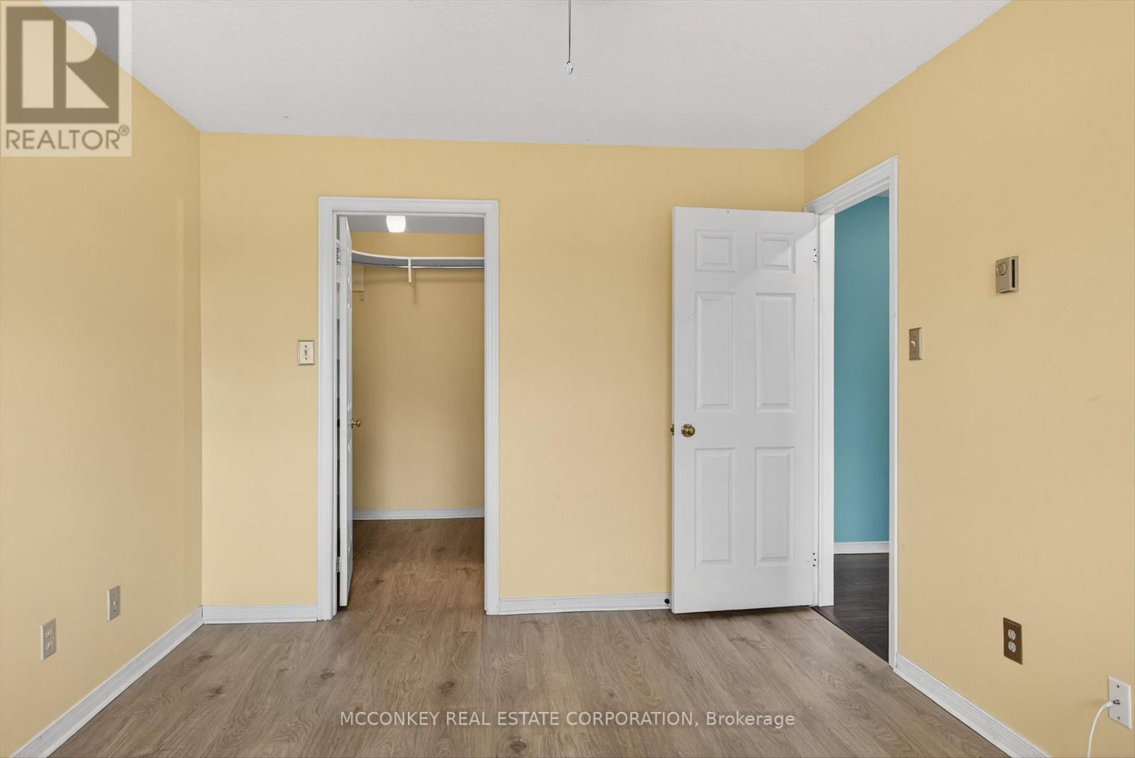 26 - 36 Champlain Crescent, Peterborough (Northcrest Ward 5), Ontario  K9L 1T1 - Photo 21 - X12571402