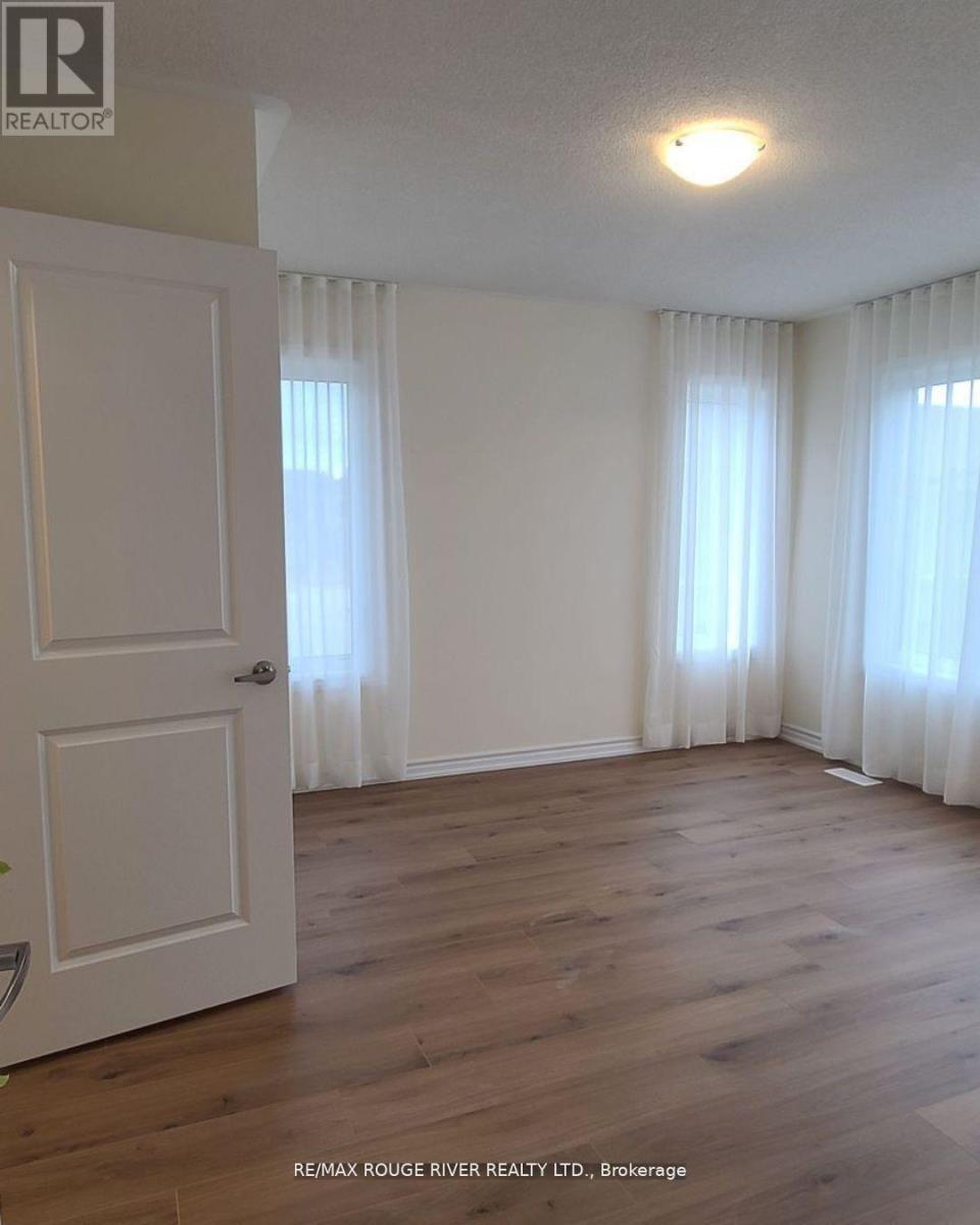 72 Hickey Lane, Kawartha Lakes (Lindsay), Ontario  K9V 5V5 - Photo 16 - X12571966